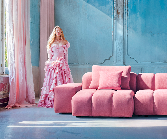A pink Eilersen sofa.